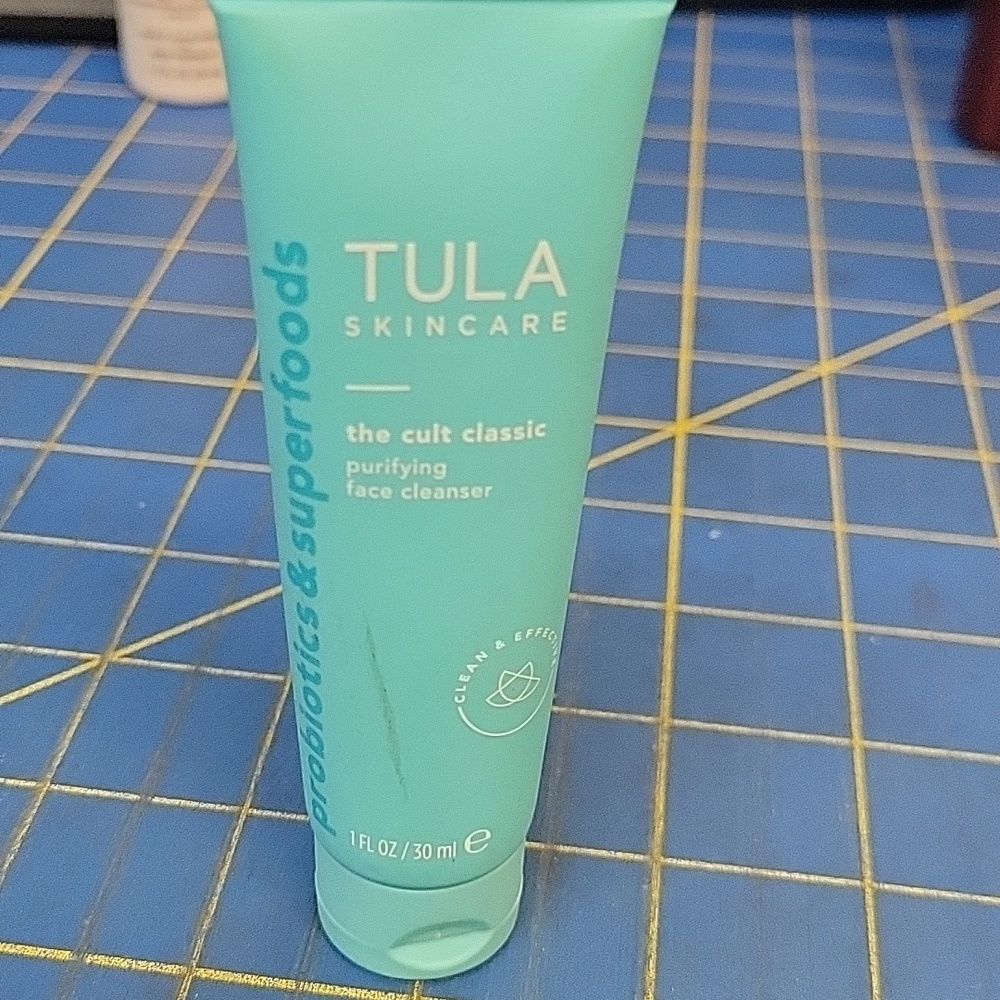 TULA Skincare prebiotic & superfood 30ml the cult classic purifying face clean